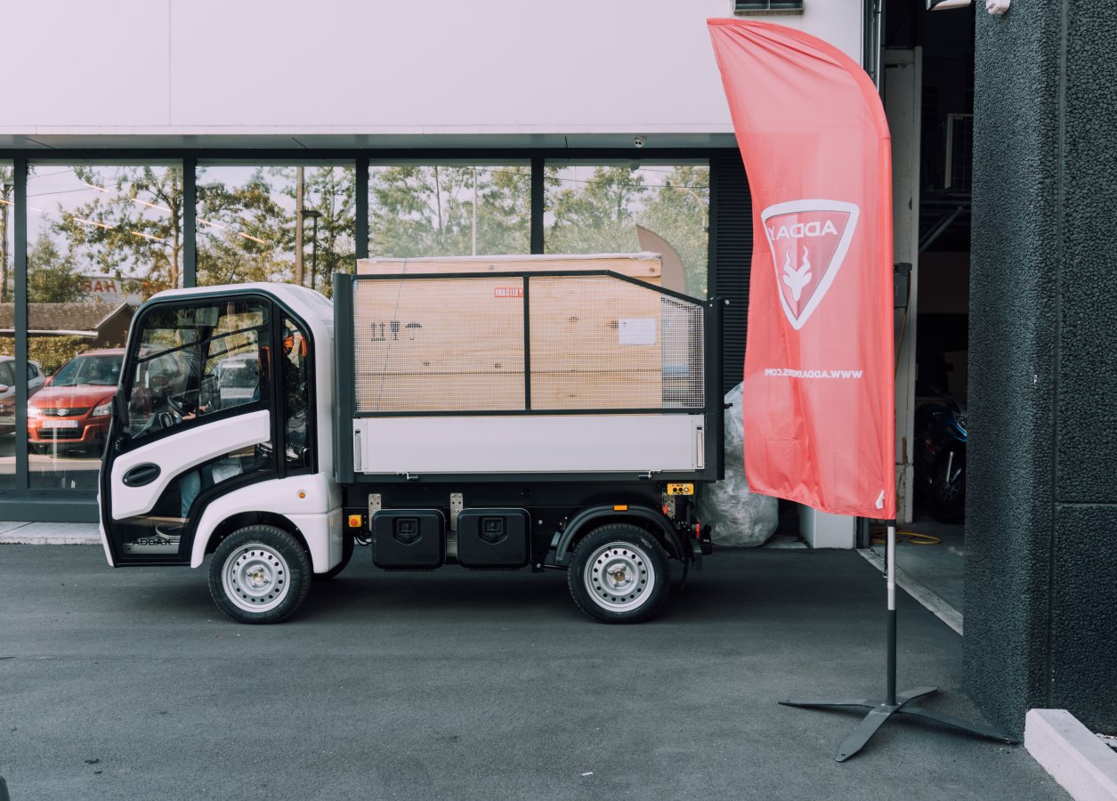 100% Belgische constructeur van 100% elektrische voertuigen rekent op Bebat 